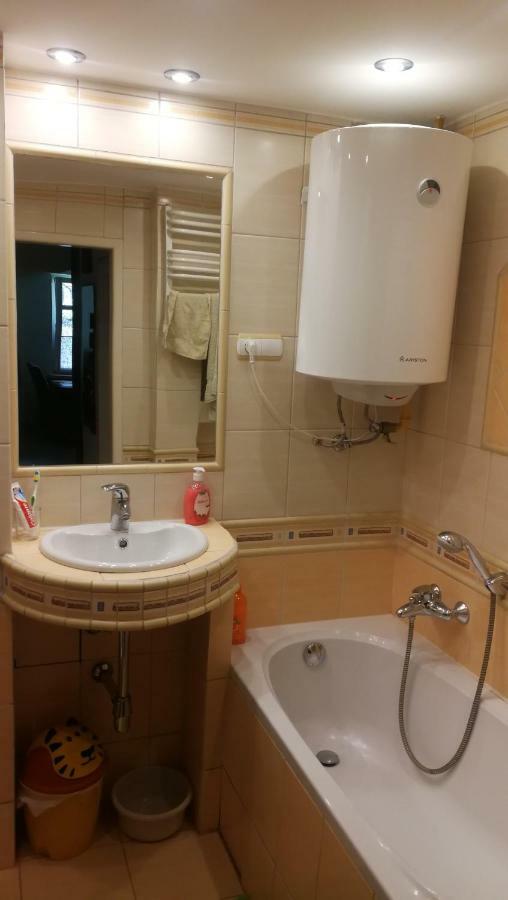 Odster Family Apartment Cracovia Esterno foto